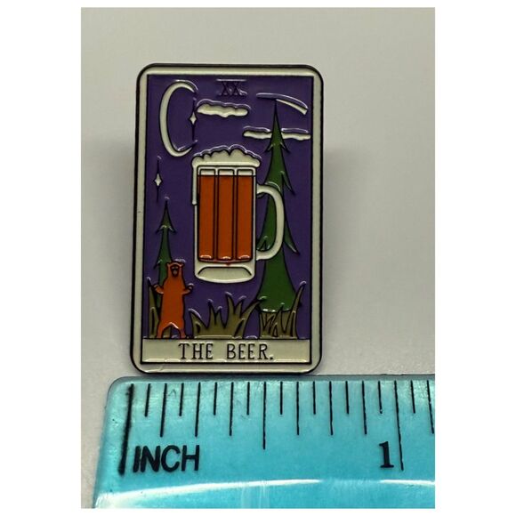 Enamel Metal Pin Tarot The Beer 20 Oracle Card Brooch - Picture 2 of 3